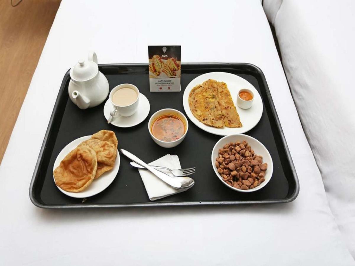 Oyo 45961 Hotel Swarn Bhumi Bilāspur Eksteriør bilde